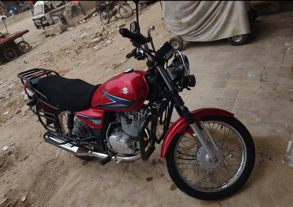 Suzuki GS 150
