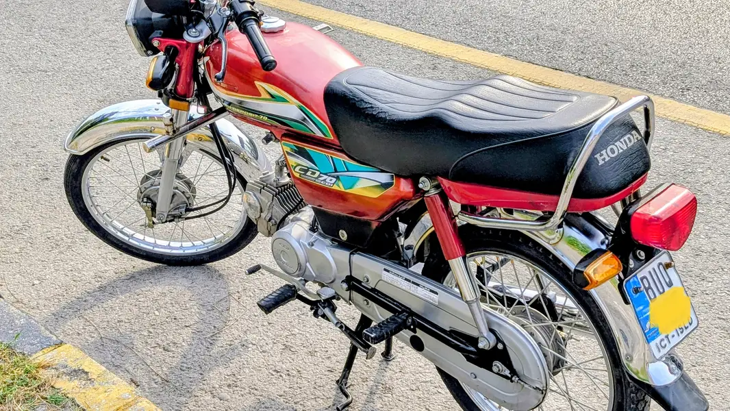 Honda cd70 for sale in islamabad for sale in Islamabad, photo 8
