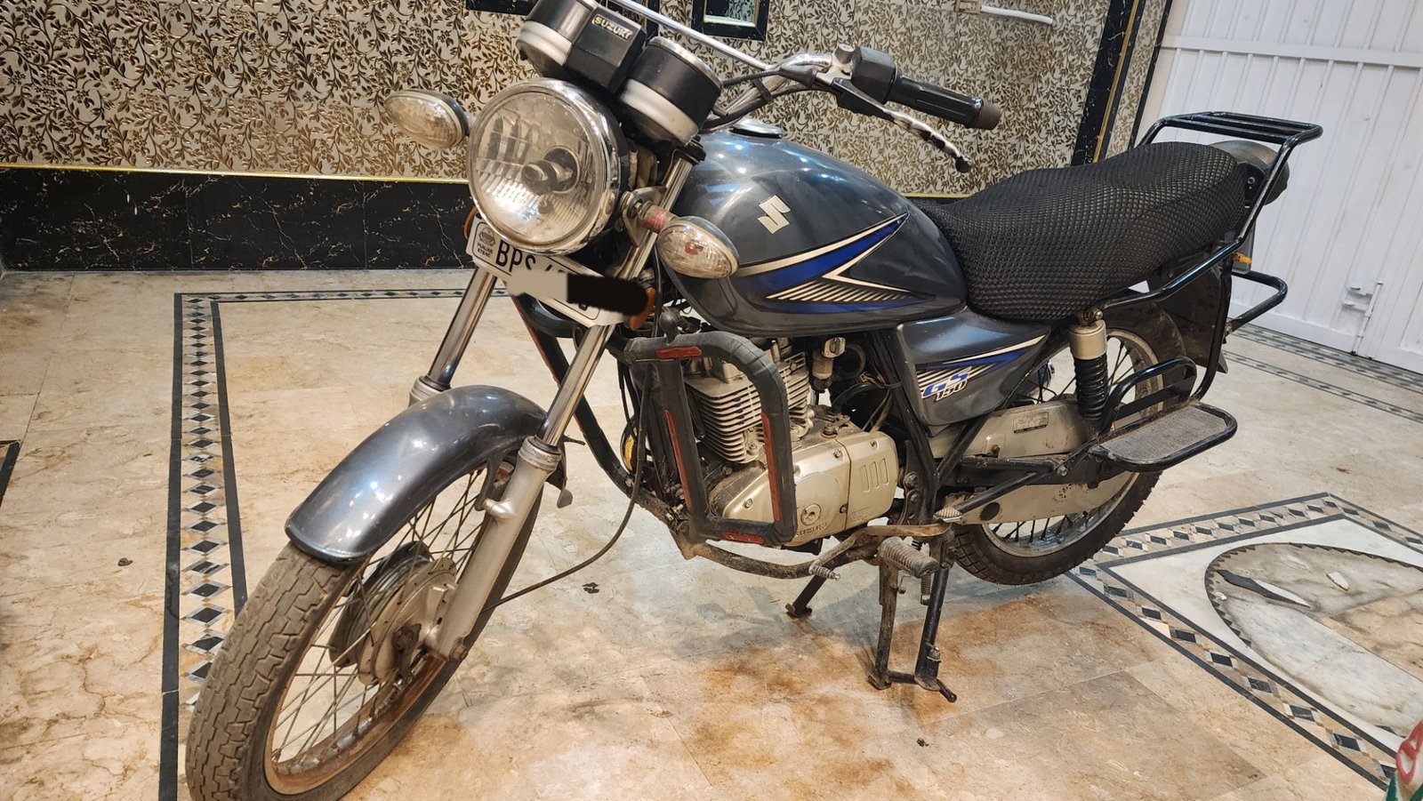 Suzuki GS 150 ,2014 for sale in Lahore, photo 4