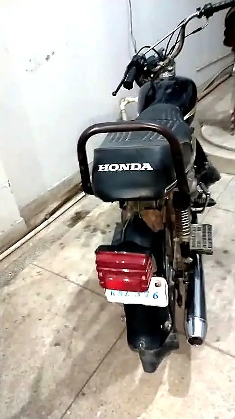 Honda CD 70 1989 model for sale in Karachi, photo 4